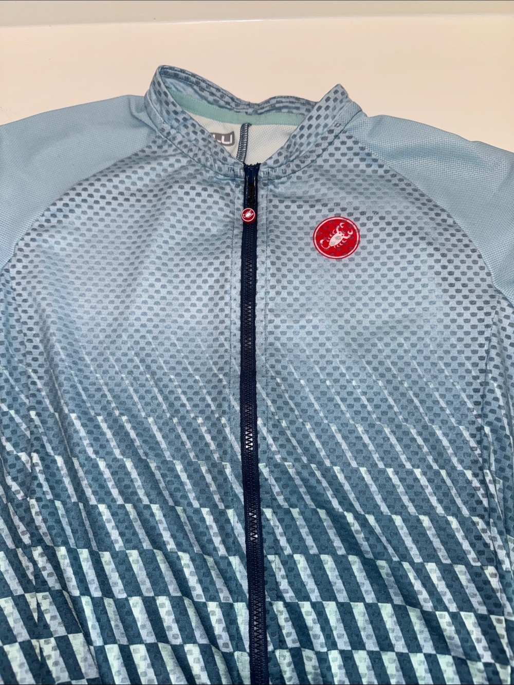 🔥 CASTELLI
CLIMBER'S 2.0 WOMENS JERSEY (MEDIUM) - Picture 5 of 15